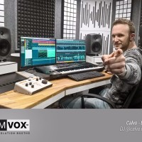 Demvox-Christopher-Frahm-DV935-1