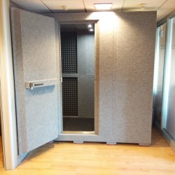 JHT - ECO200-2